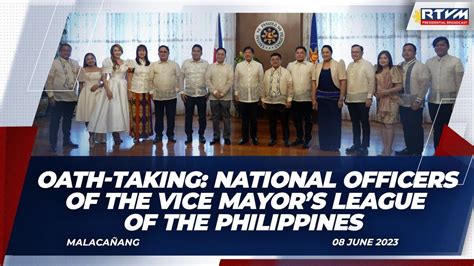 Antipolo vice mayor takes oath as new mayor .